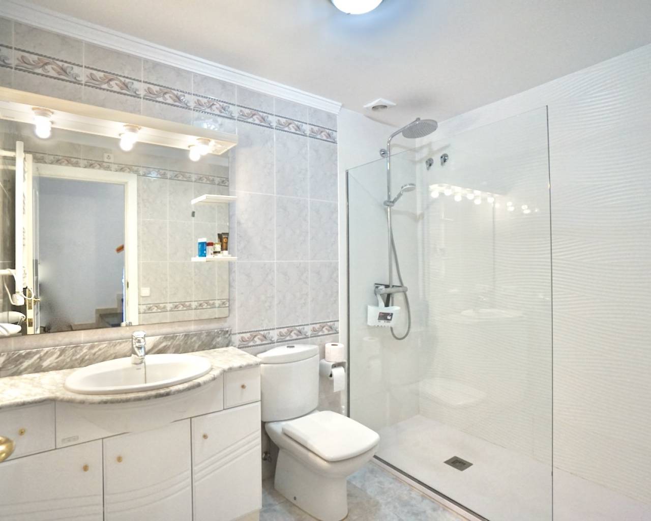 Продажа - Апартамент - Морайра - Moraira Centre