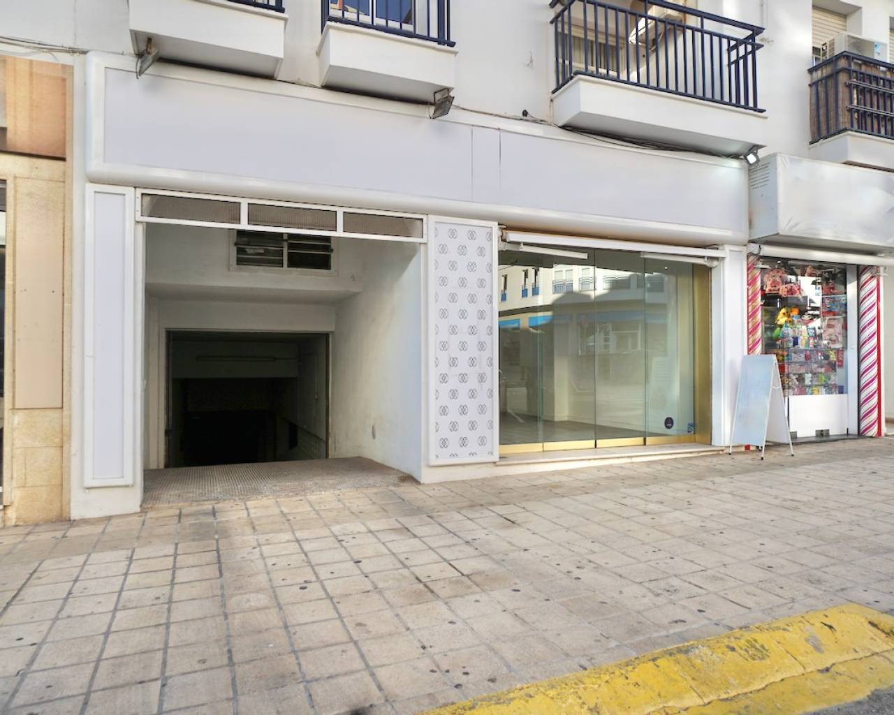 Продажа - Коммерческая недвижимость - Морайра - Moraira Centre
