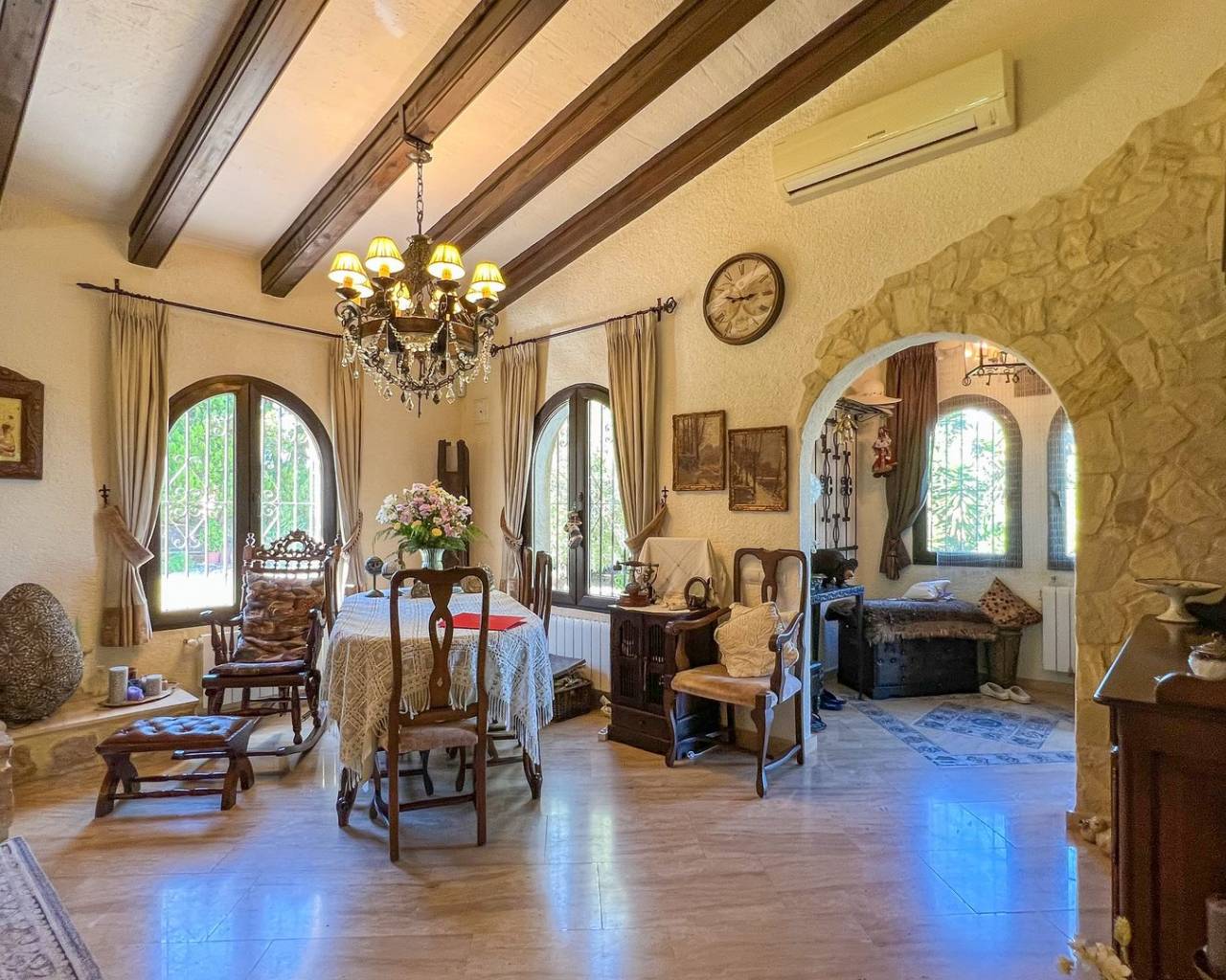 Продажа - Вилла - Морайра - Moraira