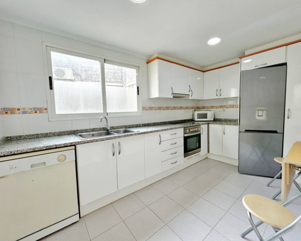 Продажа - Апартамент - Олива - Pueblo