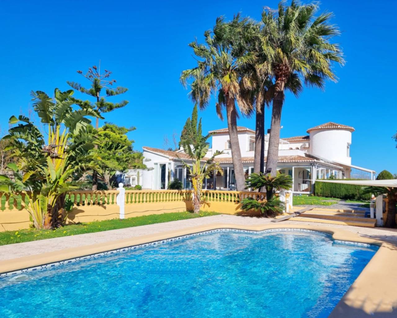 Продажа - Дом в рустикальном стиле - Дения - Denia