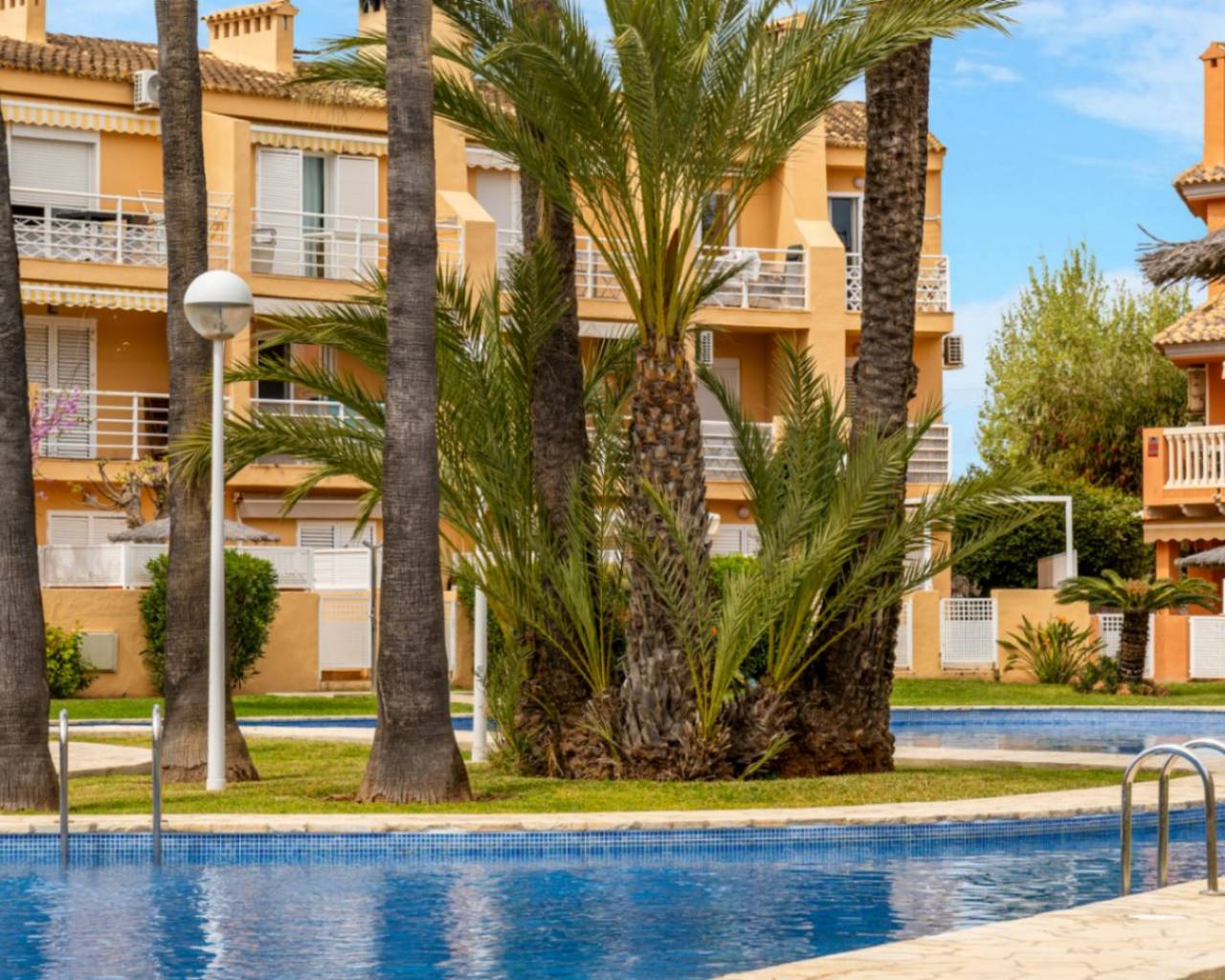 Продажа - Апартамент - Хавеа - El Arenal