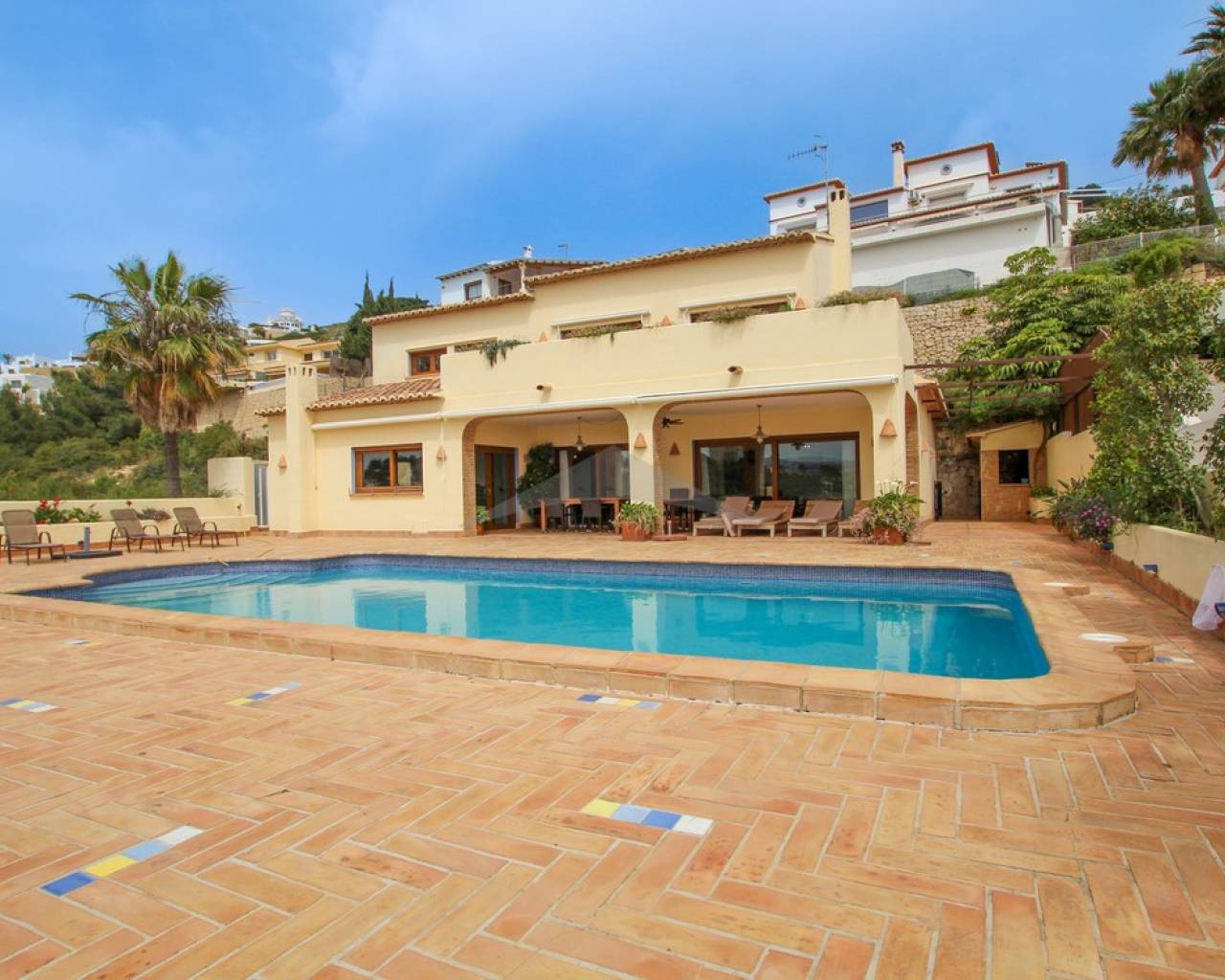 Продажа - Вилла - Морайра - El Portet