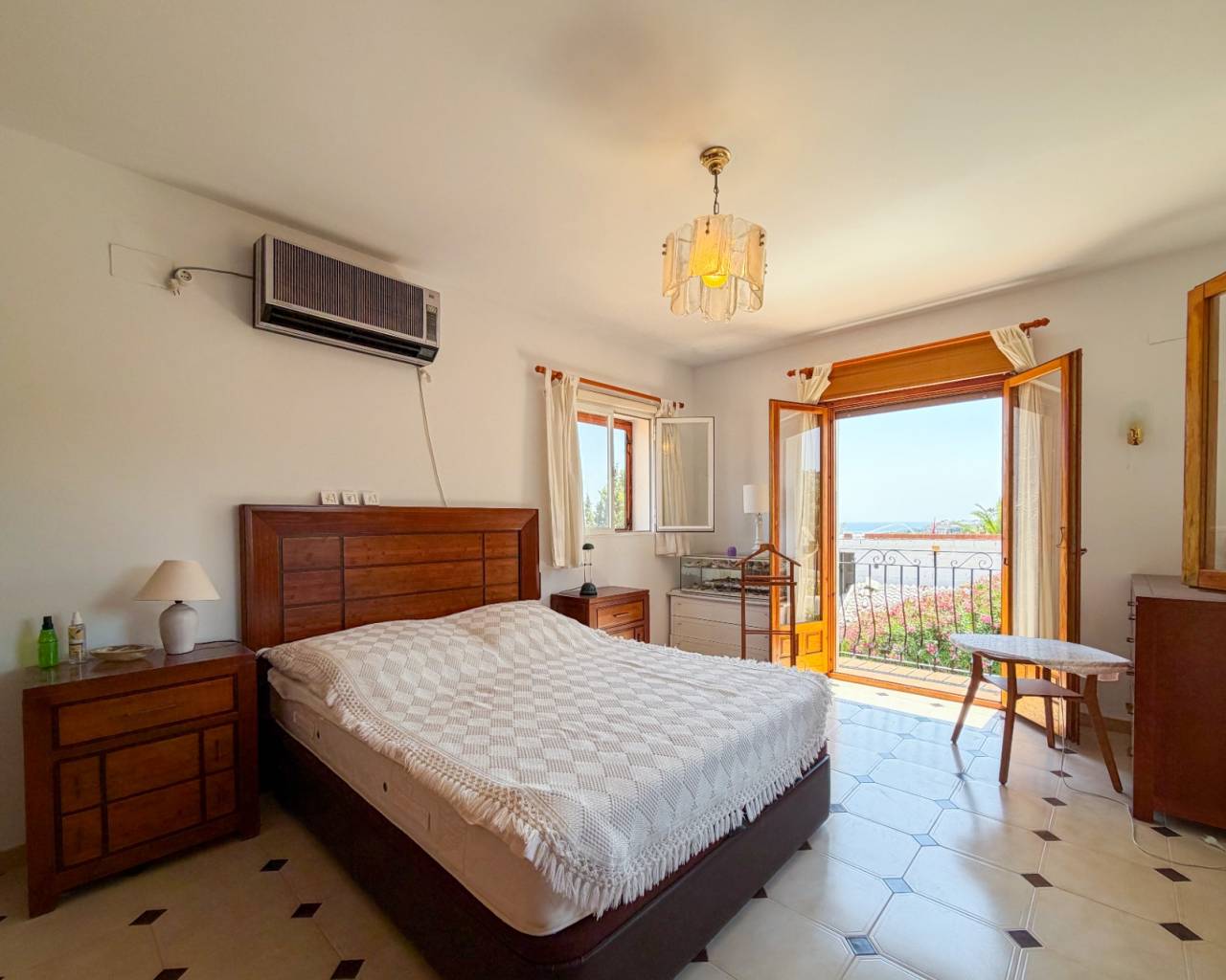 Продажа - Вилла - Морайра - Moraira