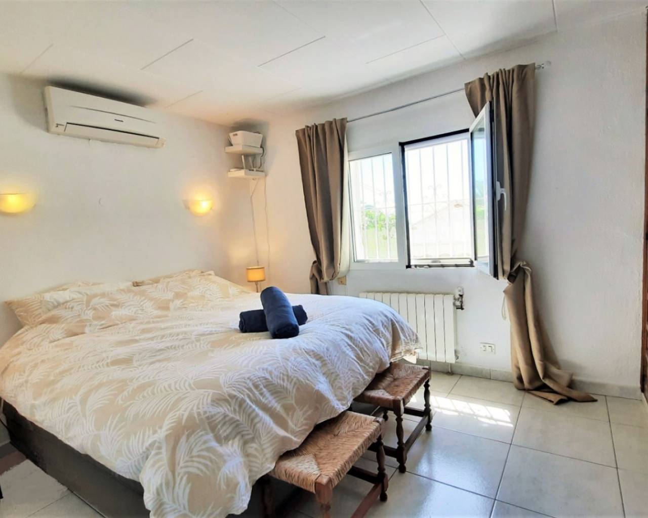 Продажа - Вилла - Морайра - Moraira