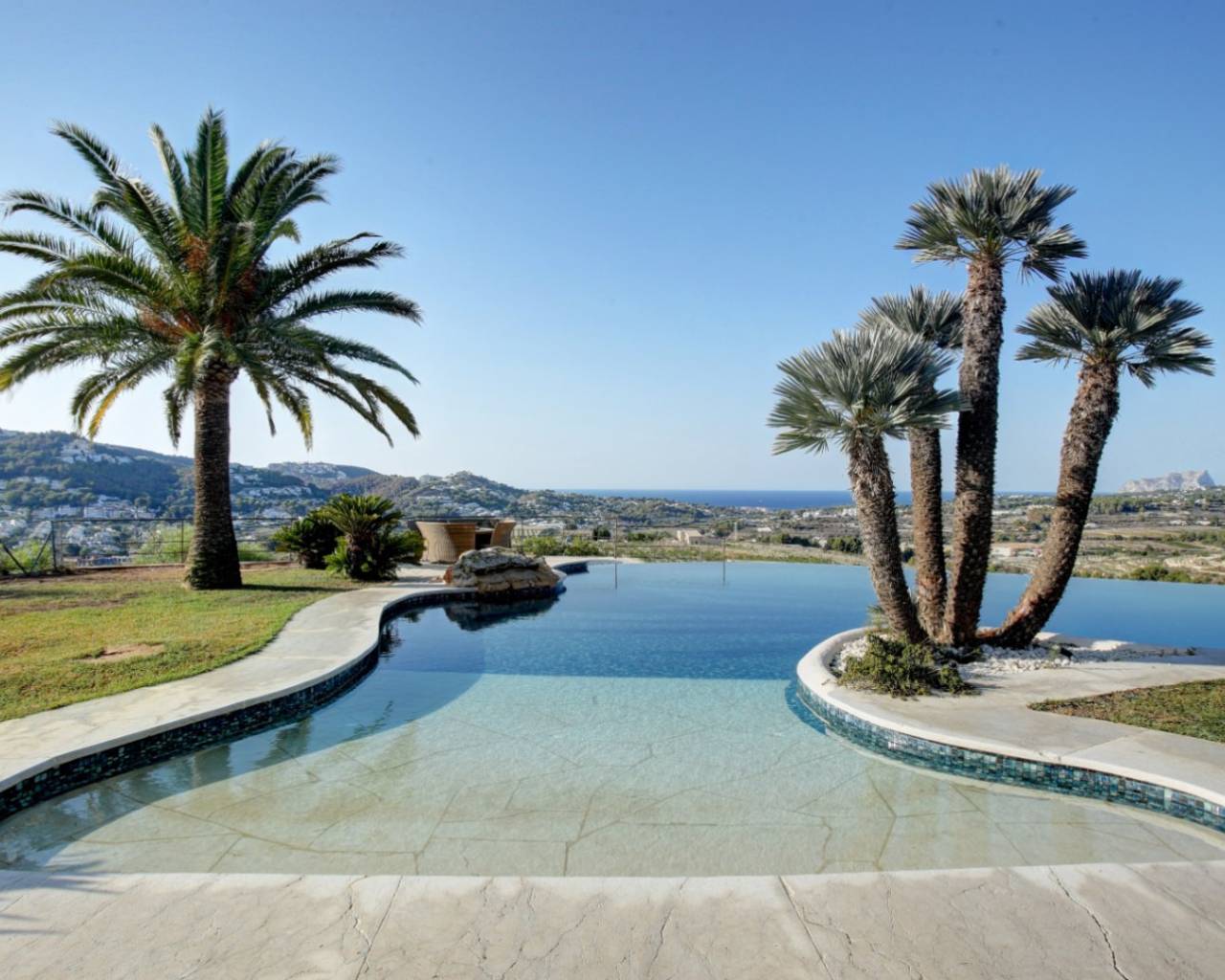 Продажа - Дом в рустикальном стиле - Морайра - Moraira