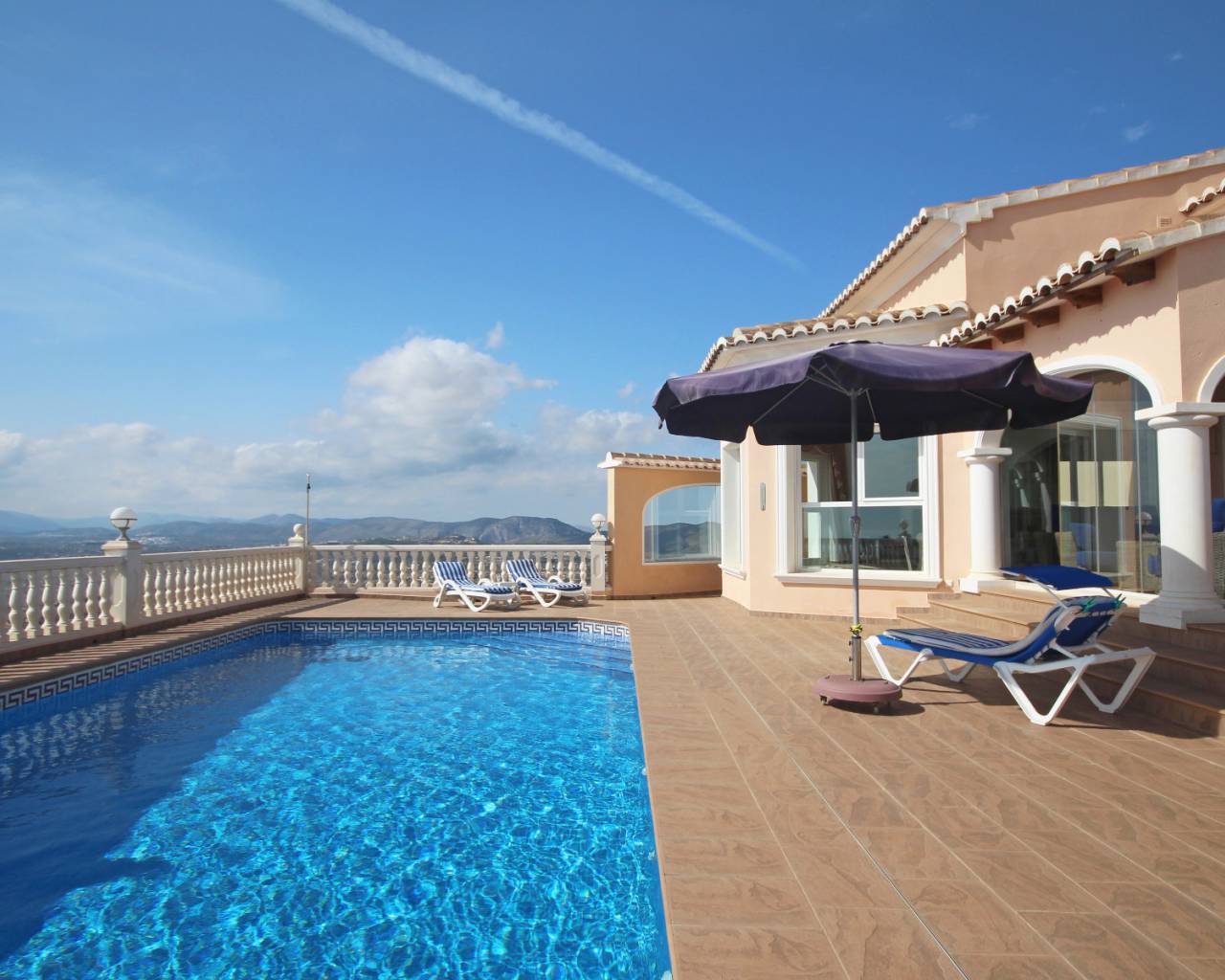 3 bedroom sea view villa for sale Cumbre del Sol, Spain