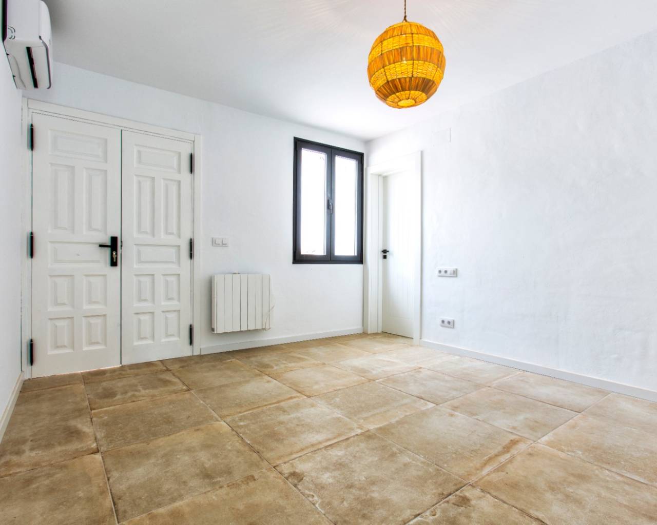 Vente - Villa individuelle - Benissa - Cala Abogat