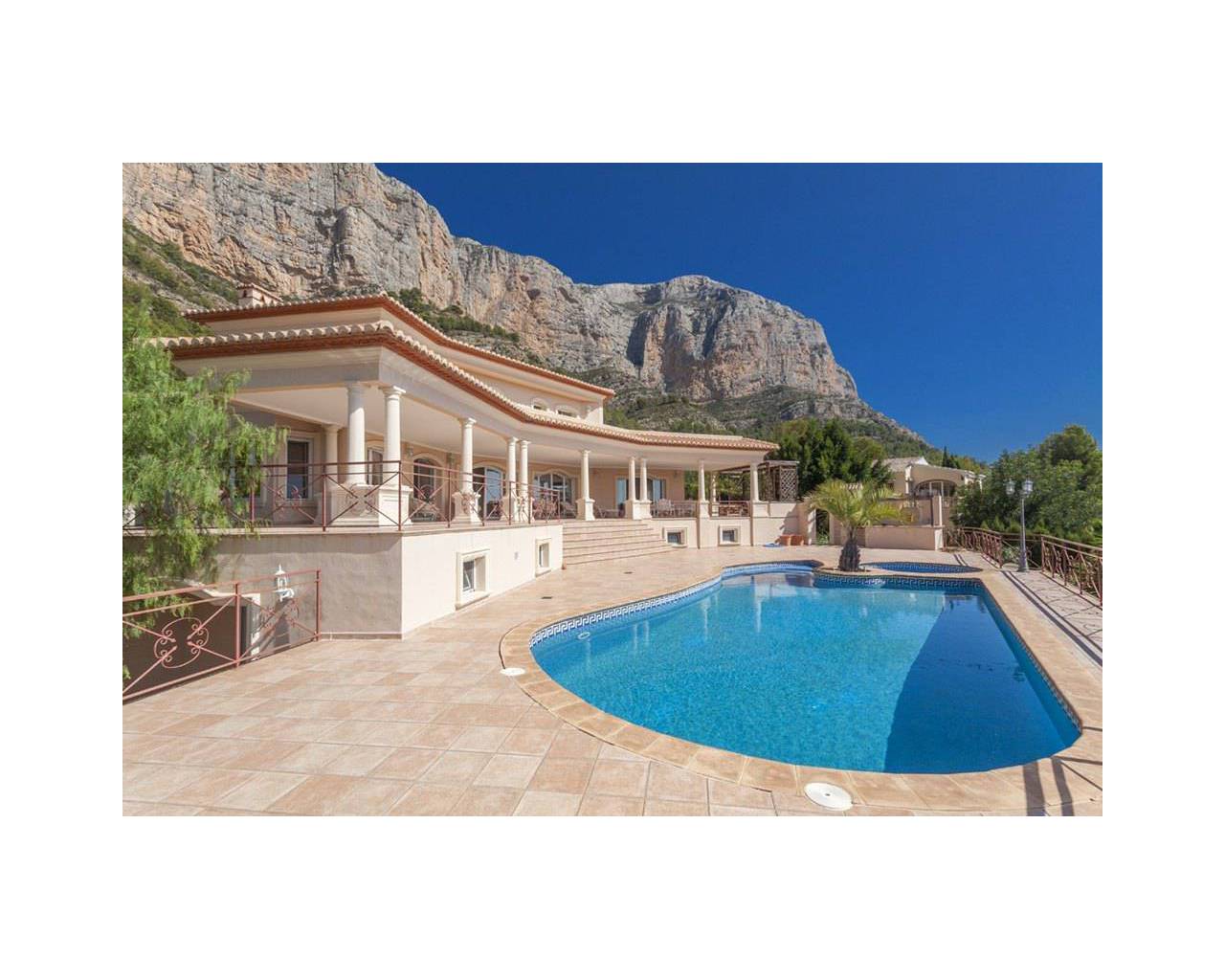 Vente - Villa individuelle - Javea - El Montgo