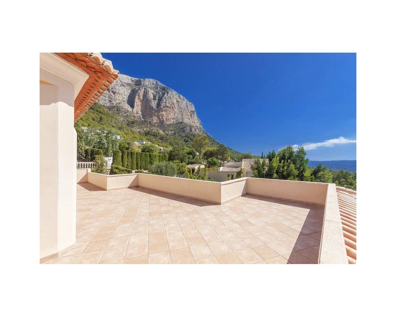 Vente - Villa individuelle - Javea - El Montgo