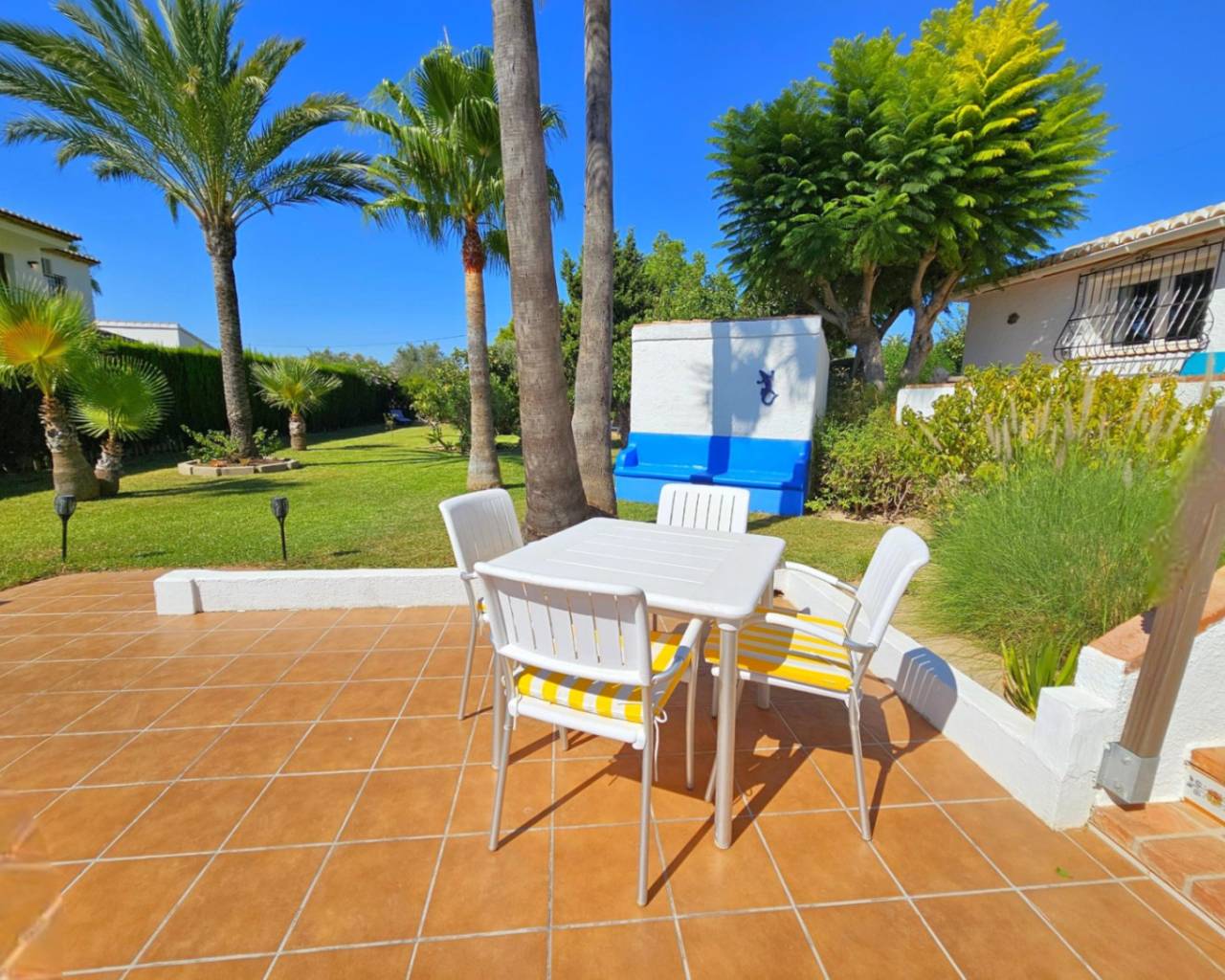 Vente - Villa individuelle - Javea - El Montgo