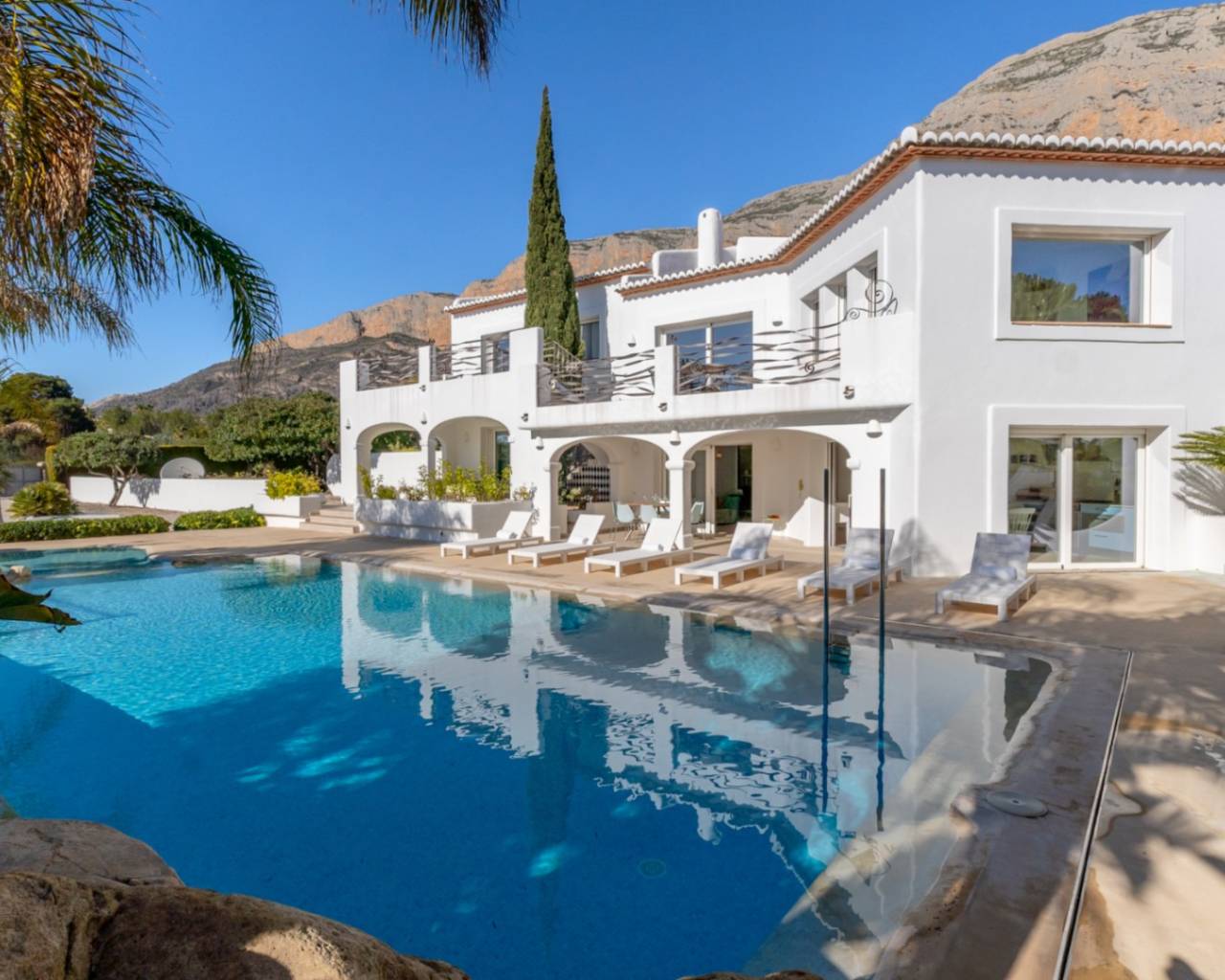 Vente - Villa individuelle - Javea - El Montgo