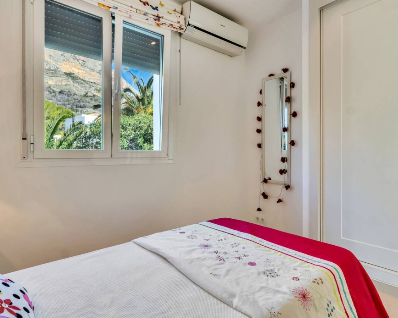 Vente - Villa individuelle - Javea - El Montgo