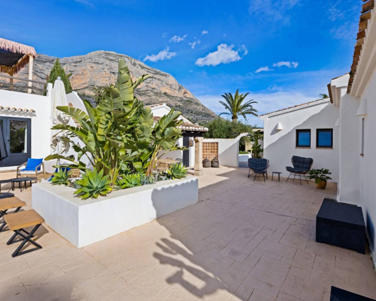 Vente - Villa individuelle - Javea - El Montgo