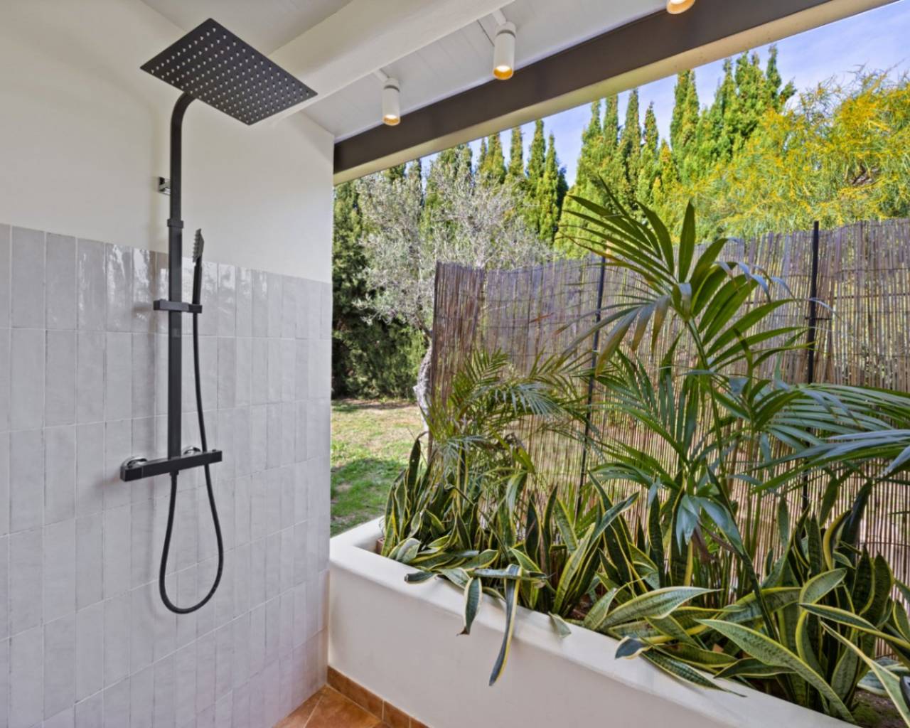 Vente - Villa individuelle - Javea - El Montgo