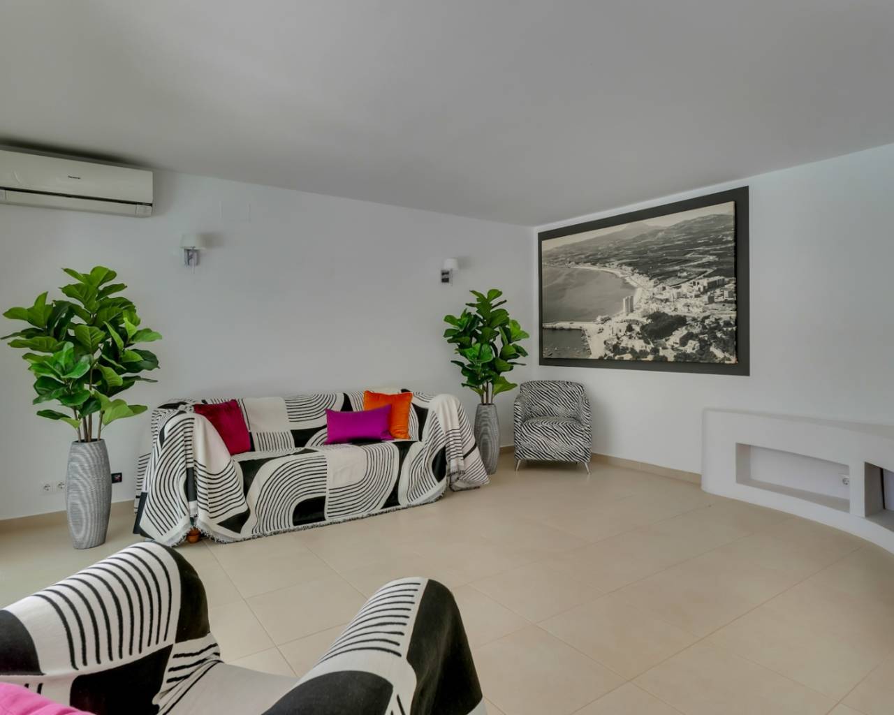 Vente - Villa individuelle - Javea - El Montgo