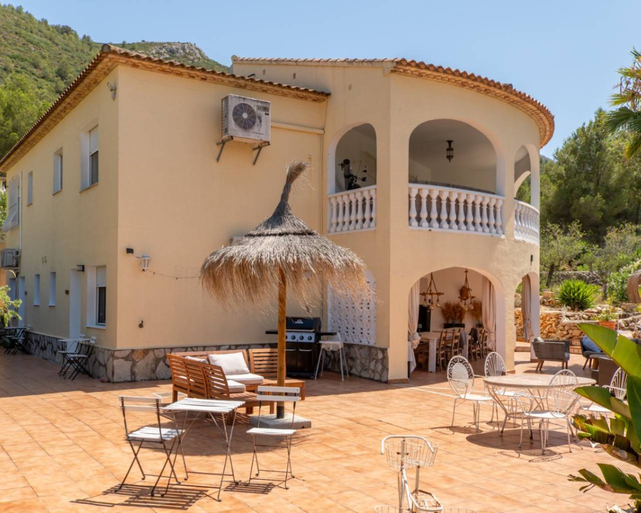 Vente - Villa individuelle - Jalon Valley - Valle