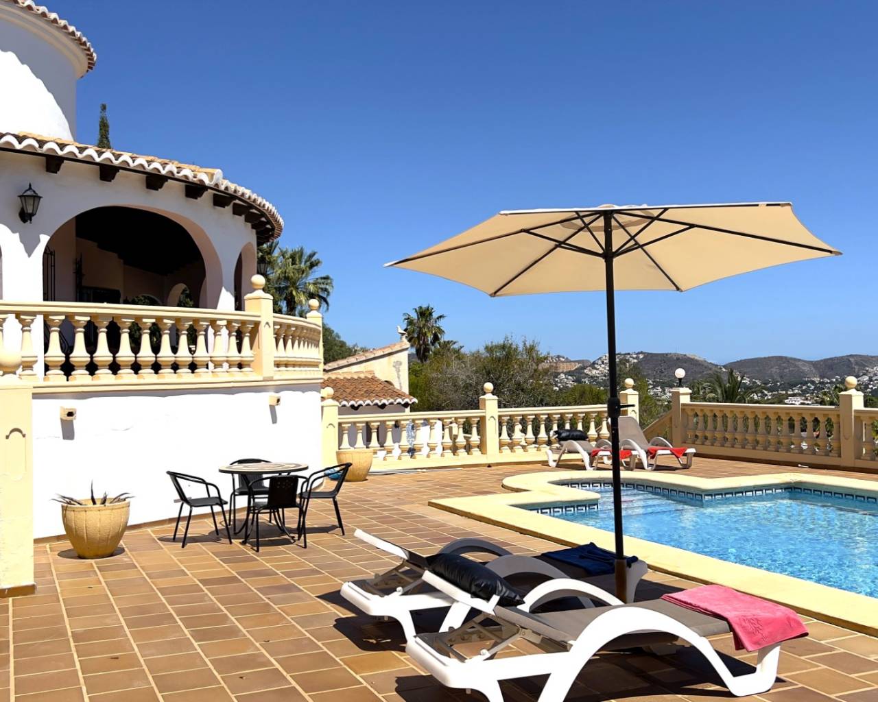 Vente - Villa individuelle - Moraira - Benimeit