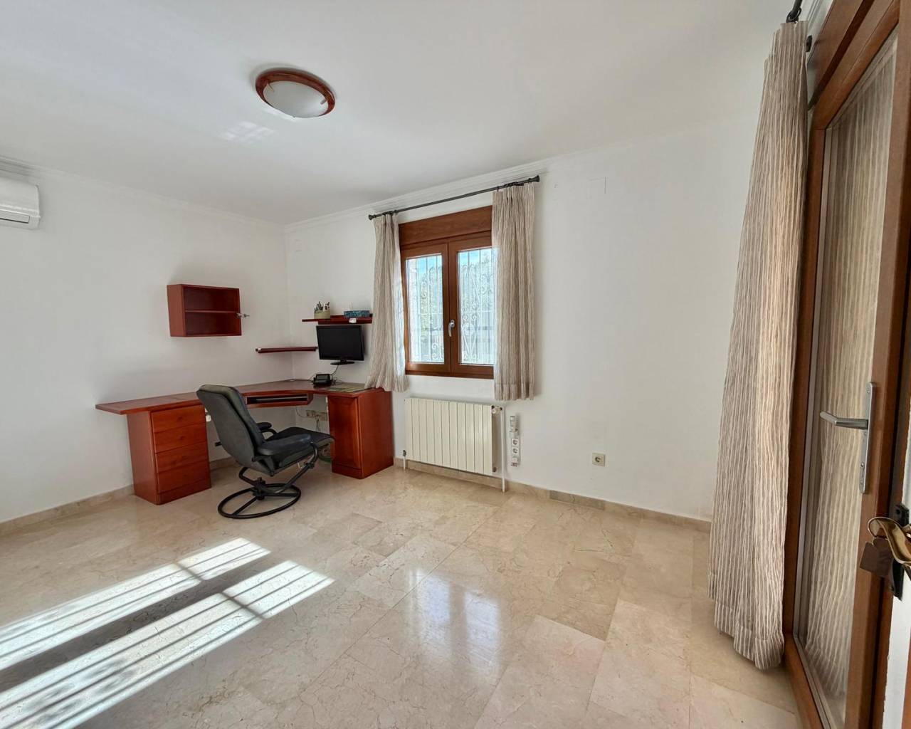 Vente - Villa individuelle - Pedreguer