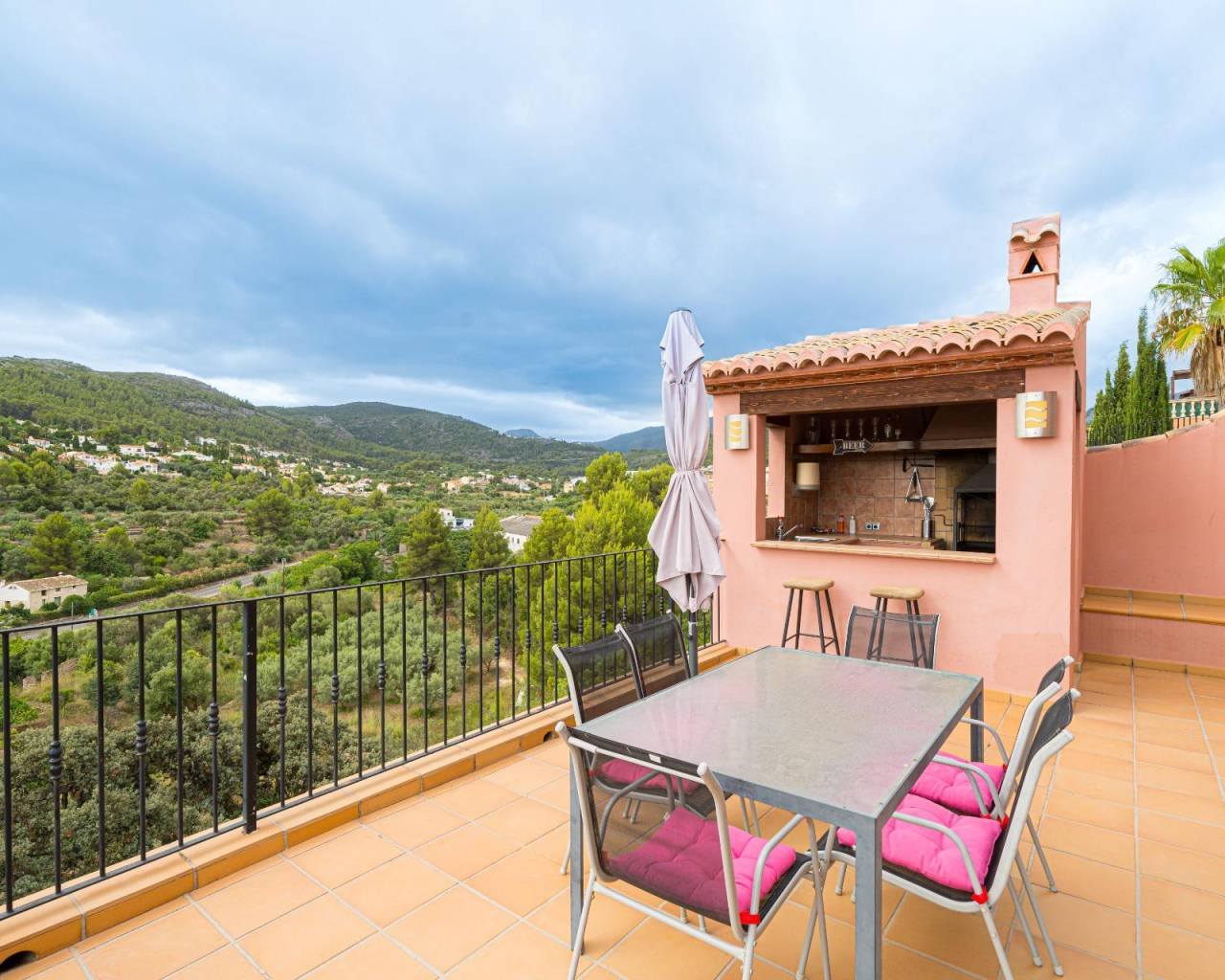 Vente - Villa individuelle - Orba Valley - Ubanizacion