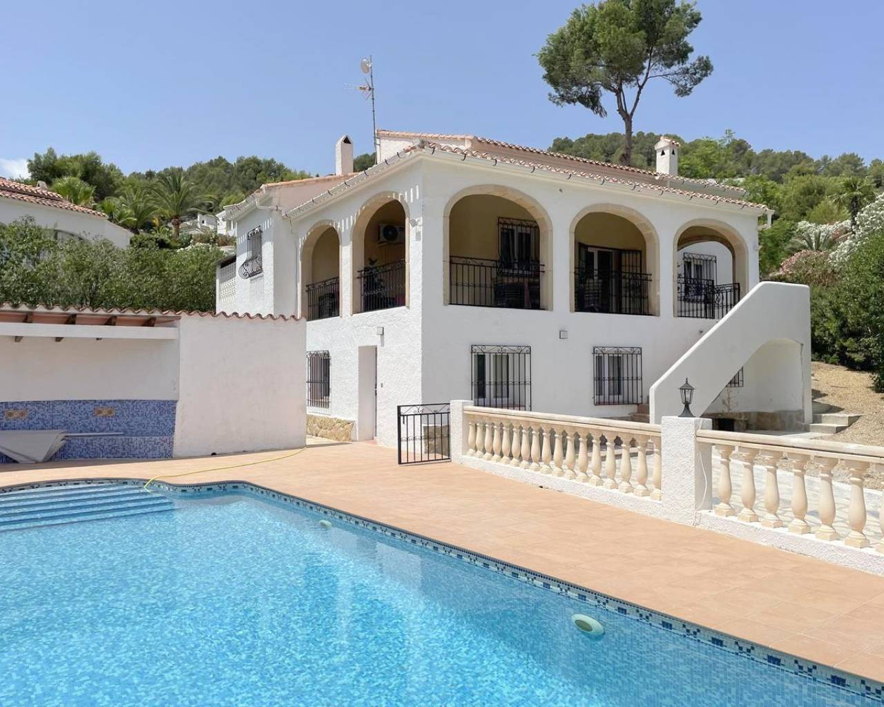 Rental - Detached villa - Javea