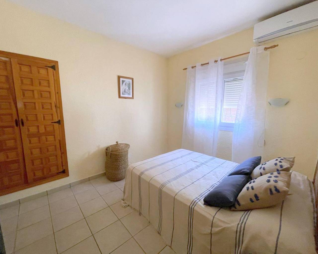 Rental - Detached villa - Javea