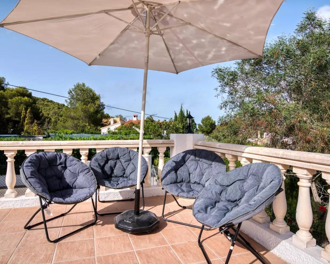 Rental - Detached villa - Javea