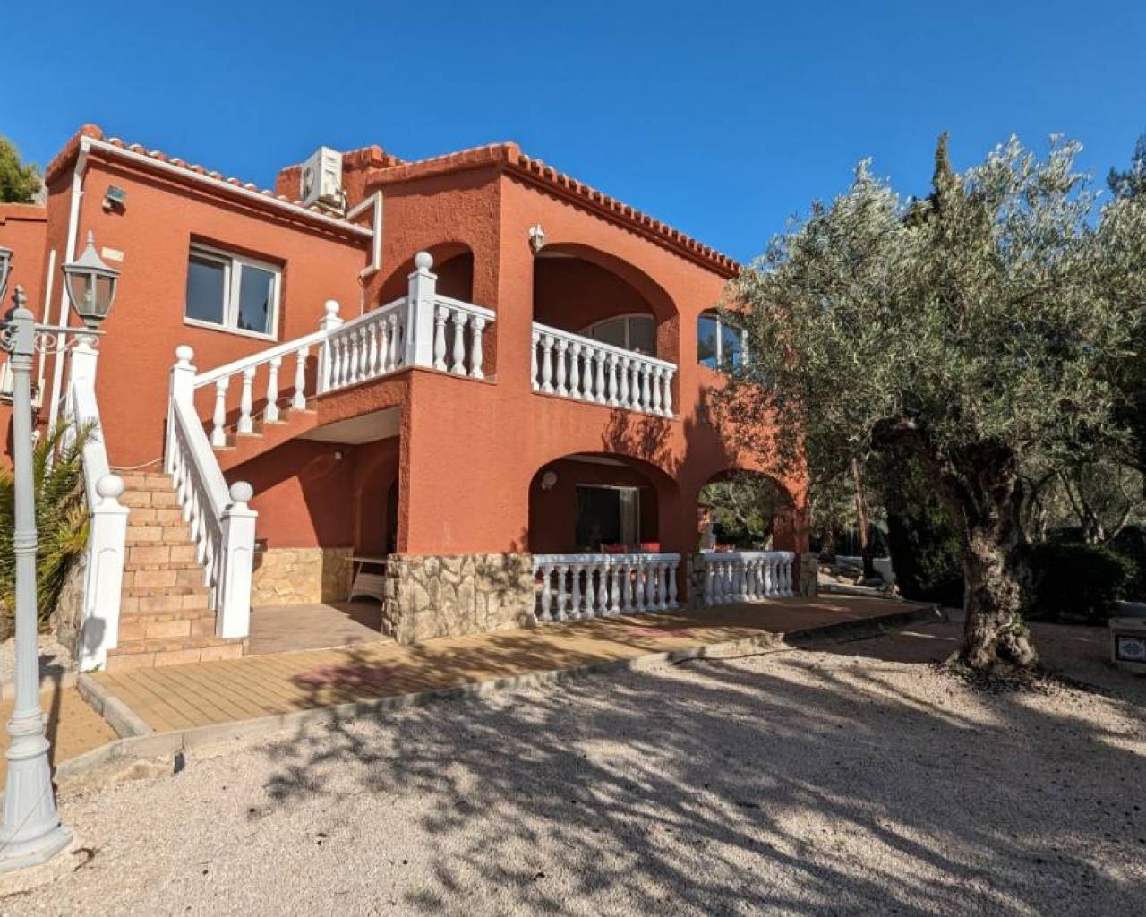 Rental - Detached villa - Javea