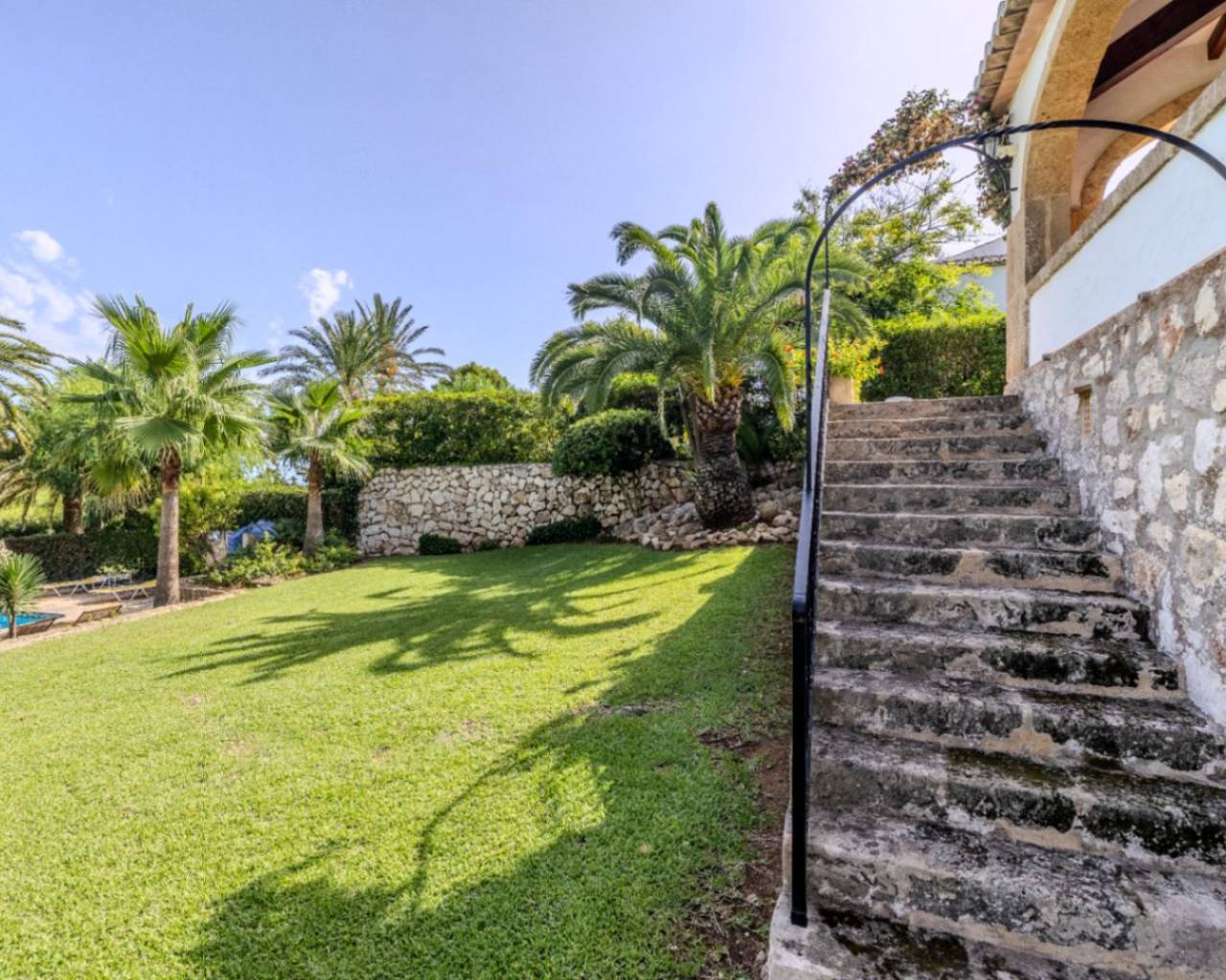 Rental - Detached villa - Javea