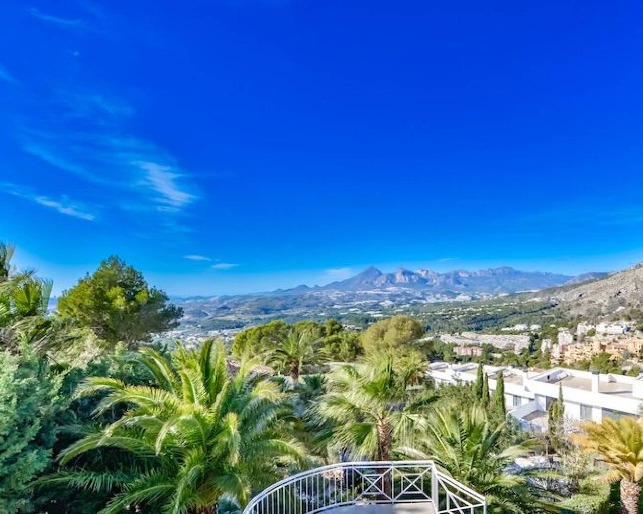 Sales - Detached villa - Altea - Sierra de Altea