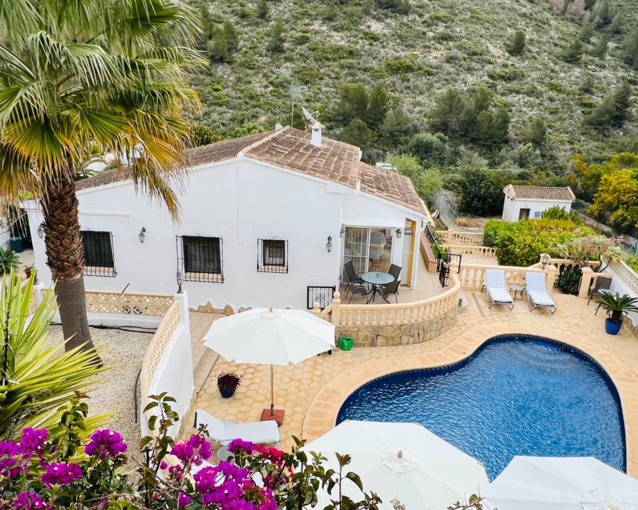 Sales - Detached villa - Benitachell - valle del portet