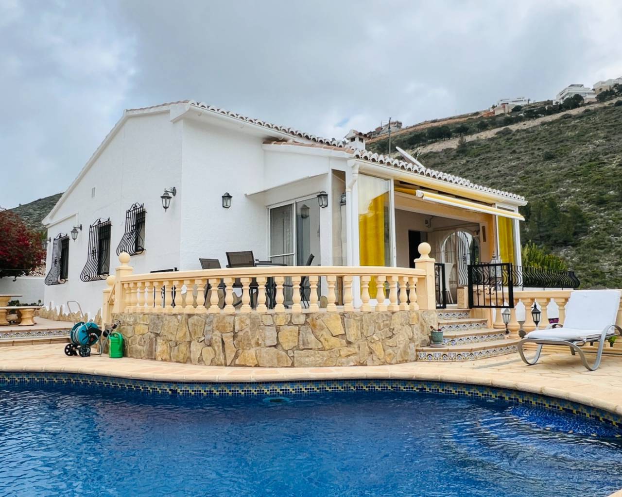 Sales - Detached villa - Benitachell - valle del portet