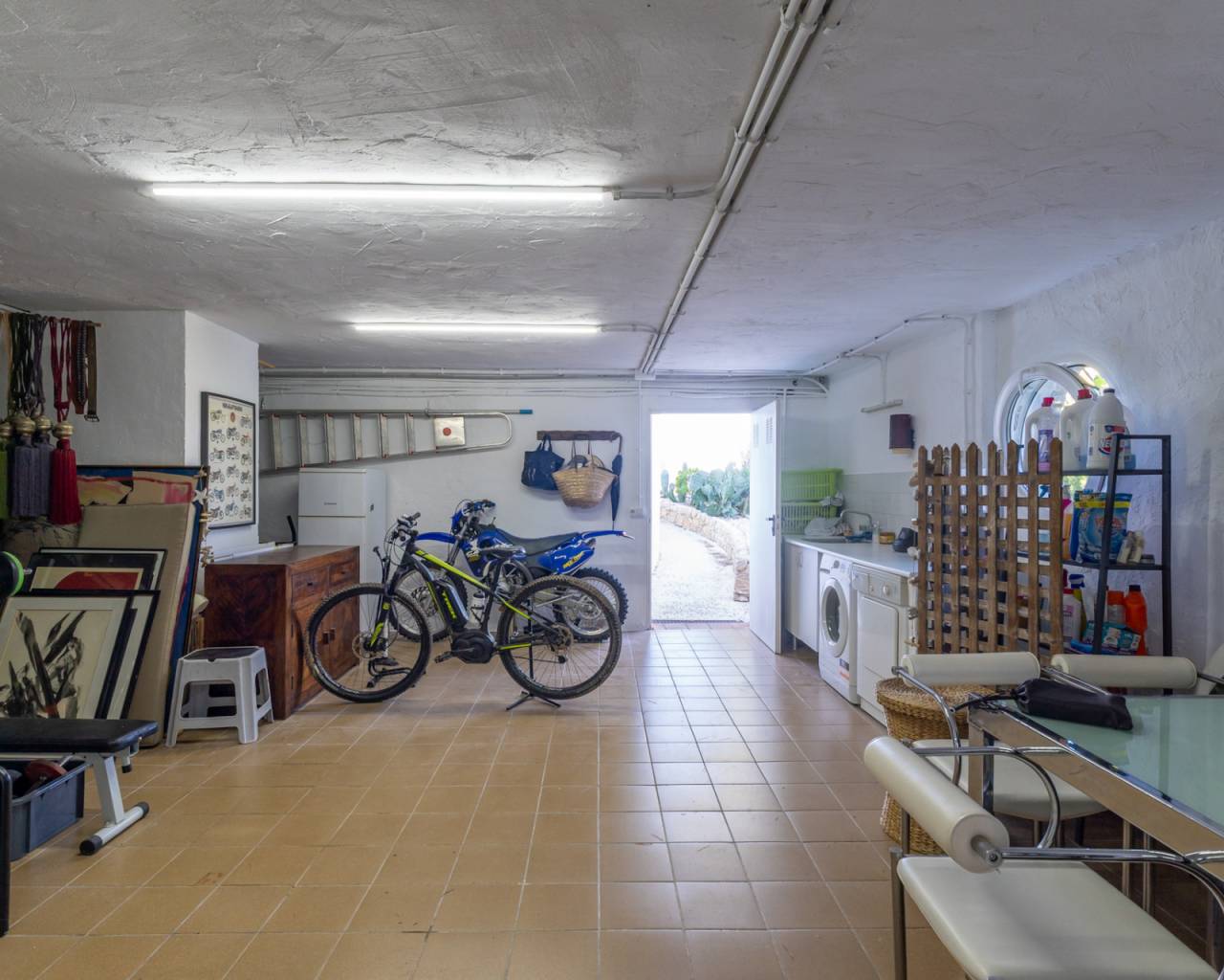 Sales - Detached villa - Denia