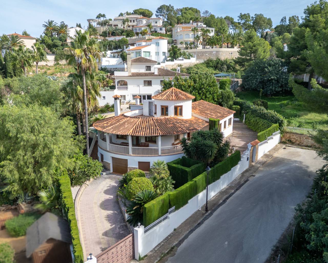Sales - Detached villa - Denia