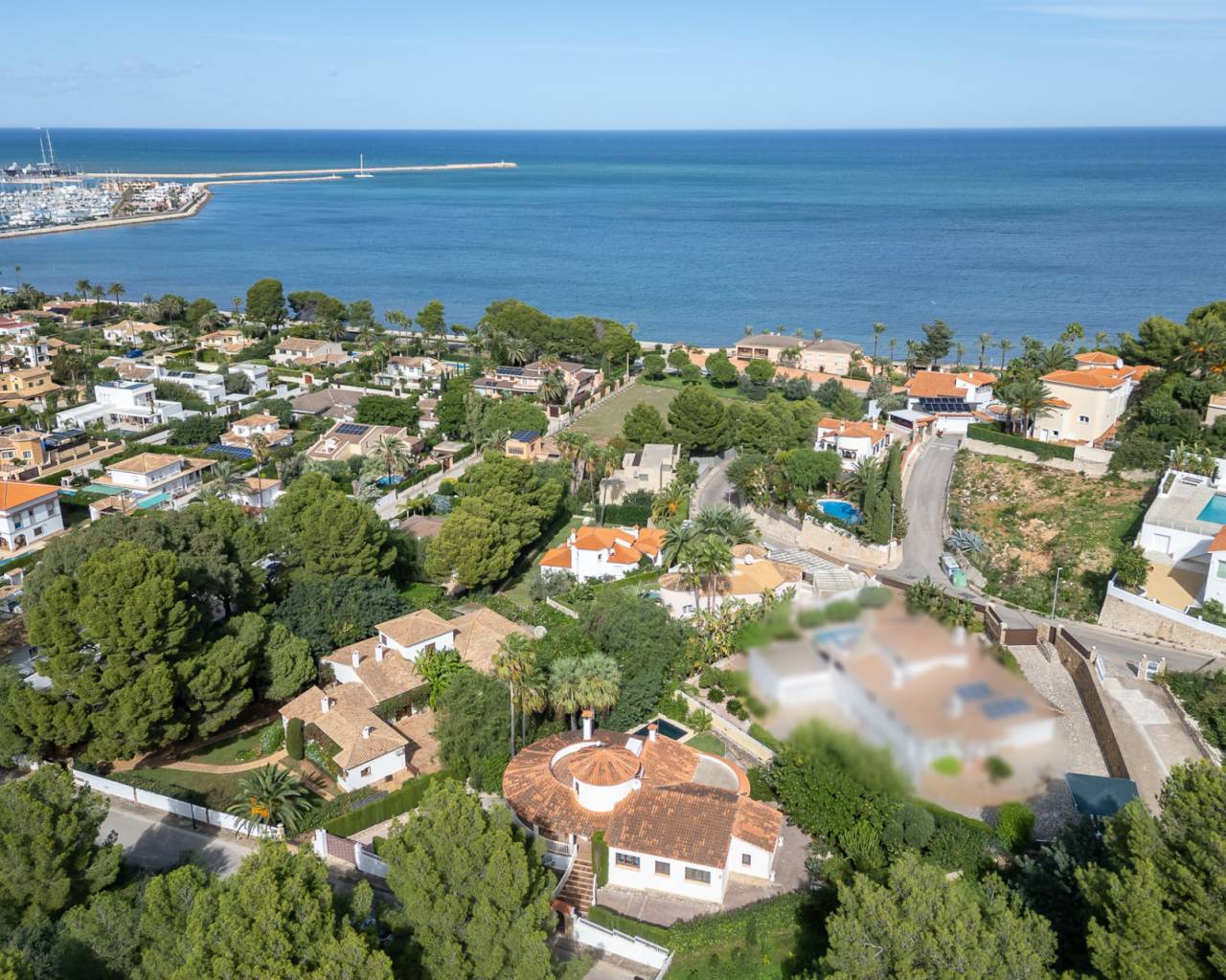 Sales - Detached villa - Denia