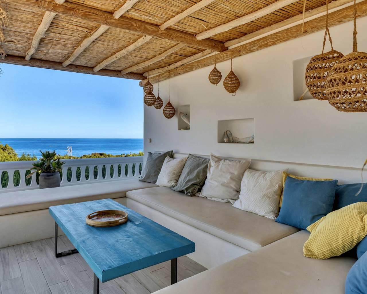 Sales - Detached villa - Denia