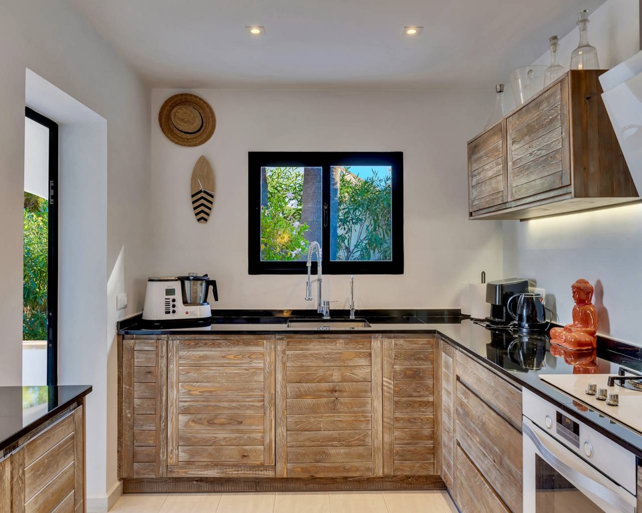 Sales - Detached villa - Denia
