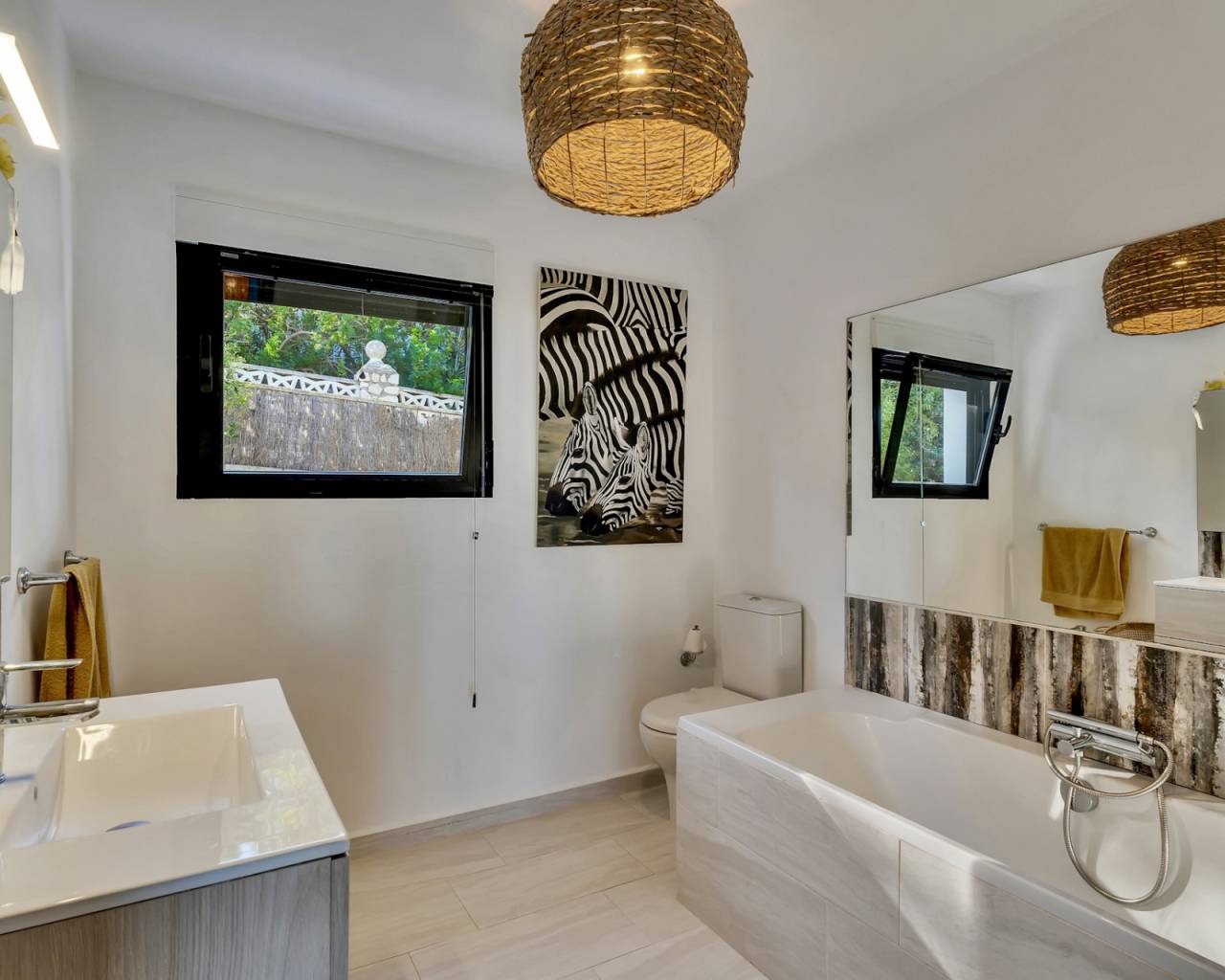 Sales - Detached villa - Denia
