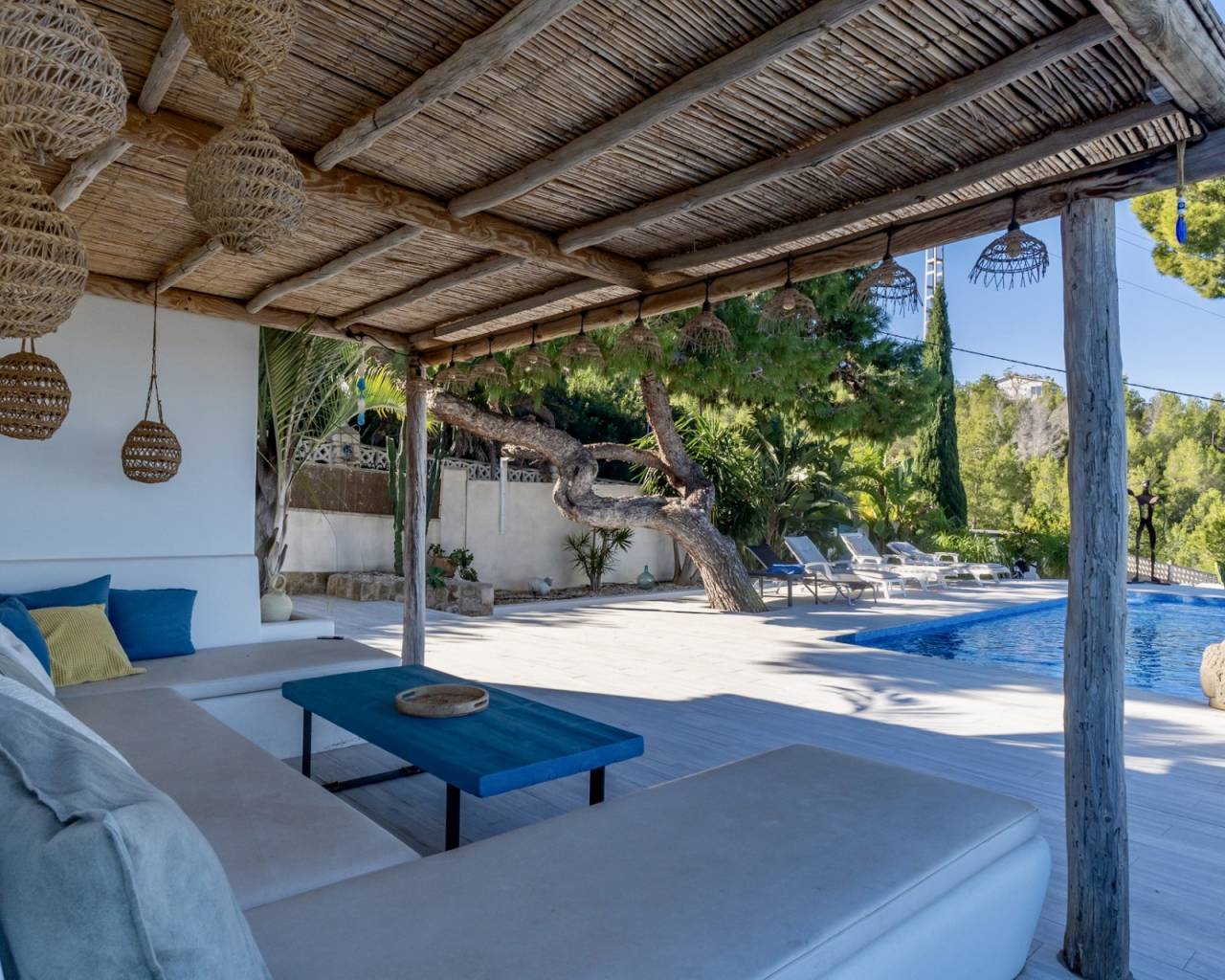 Sales - Detached villa - Denia