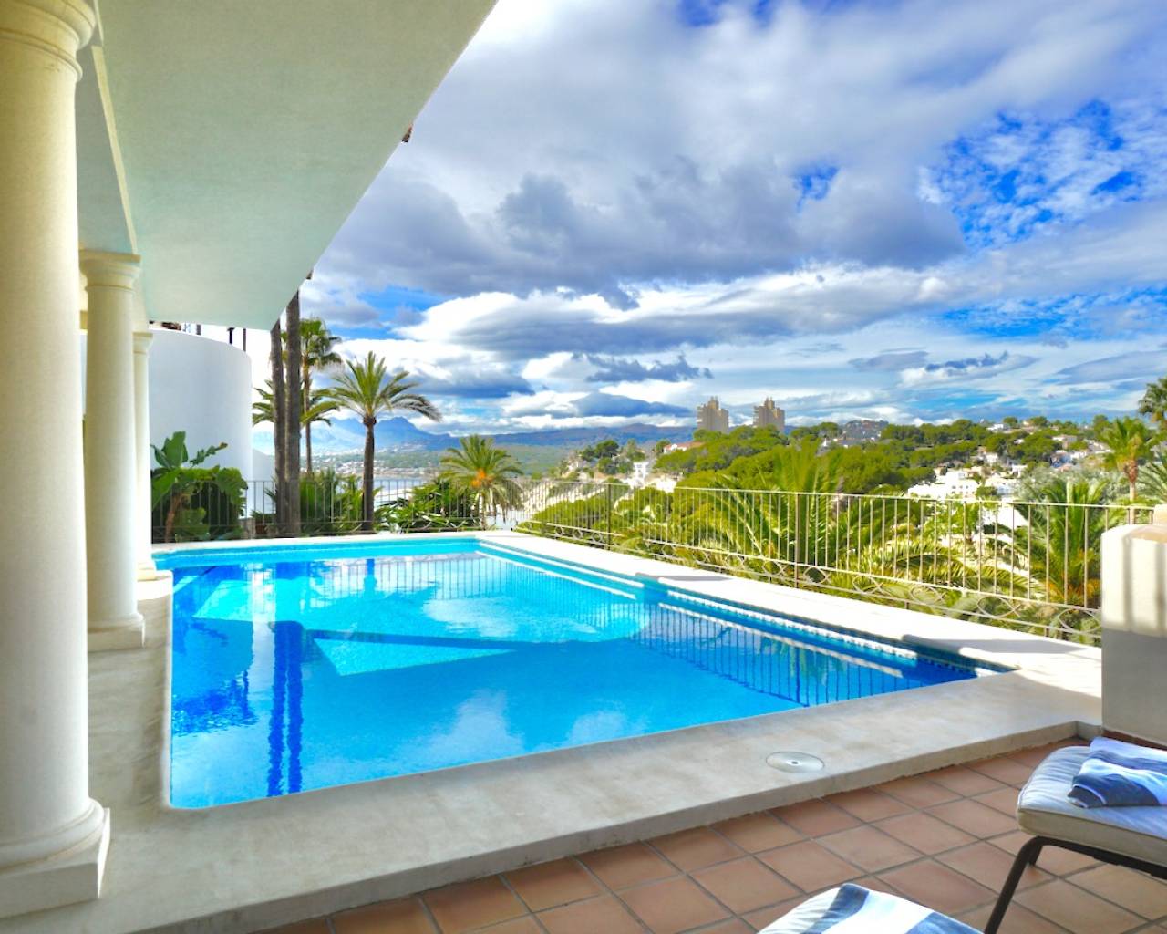 Sales - Detached villa - Moraira - El Portet