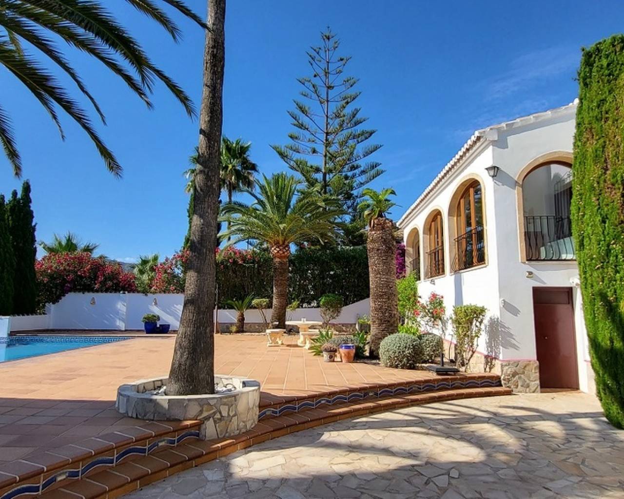 Sales - Detached villa - Javea