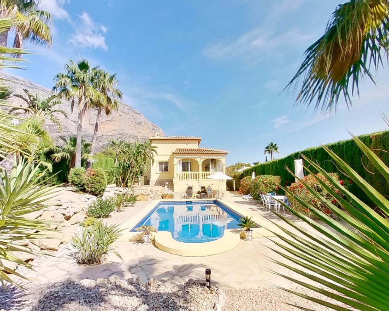 Sales - Detached villa - Javea