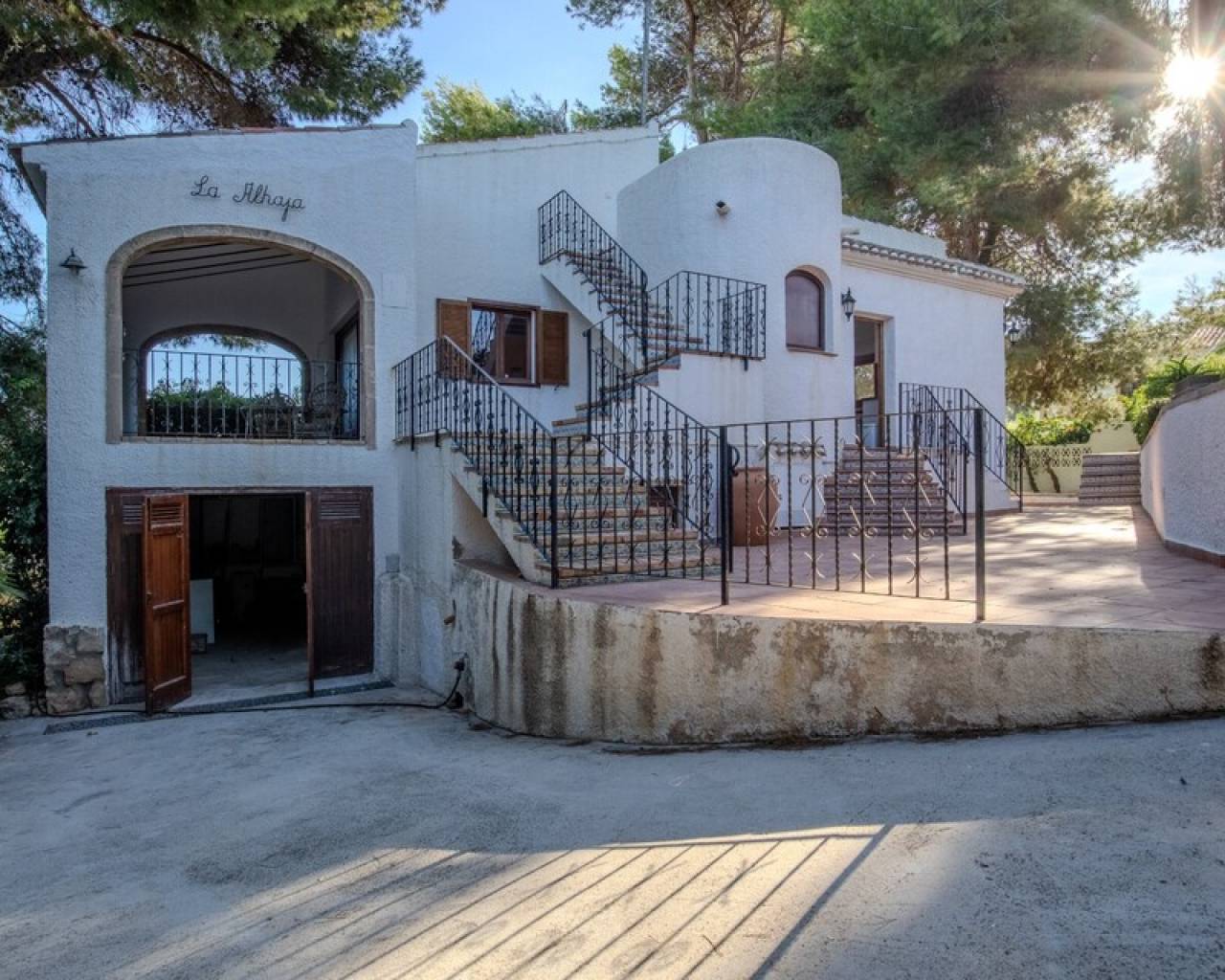 Sales - Detached villa - Javea