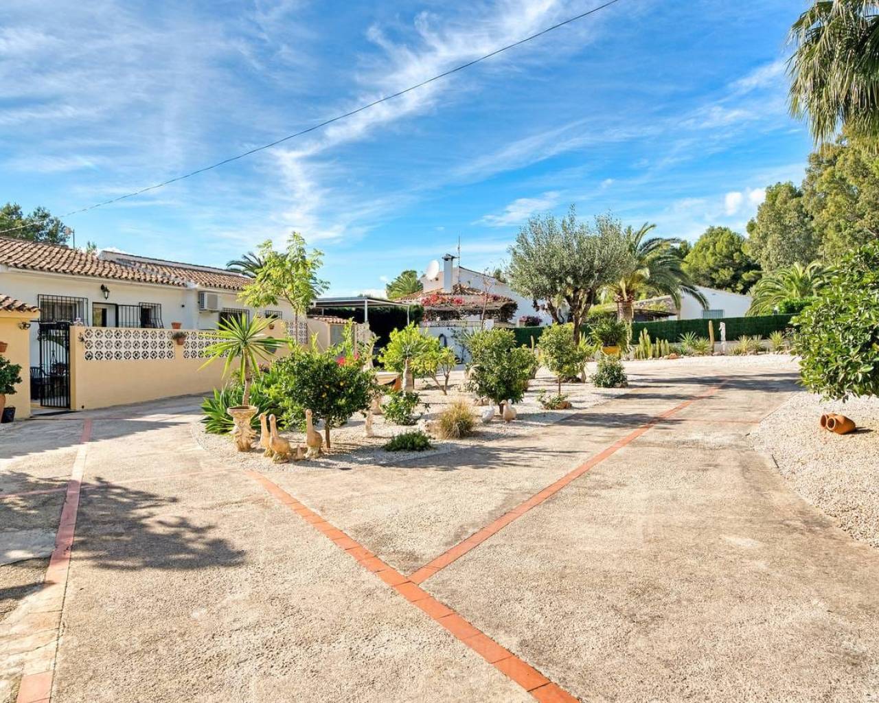 Sales - Detached villa - Javea