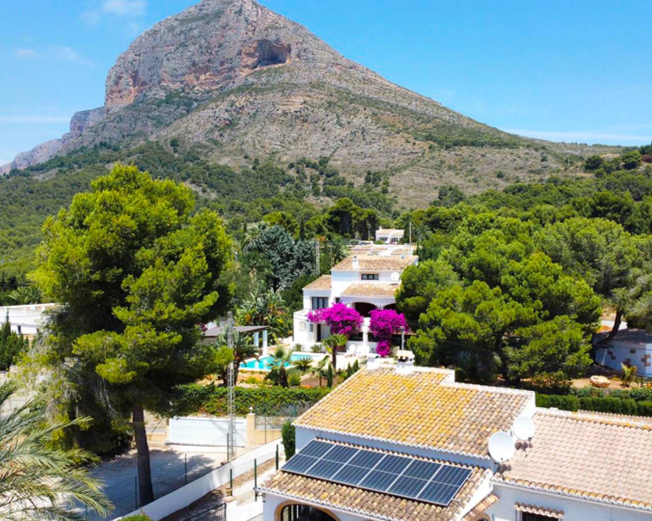 Sales - Detached villa - Javea