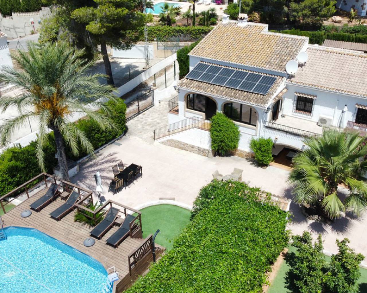 Sales - Detached villa - Javea