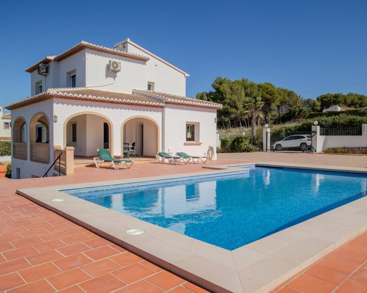 Sales - Detached villa - Javea