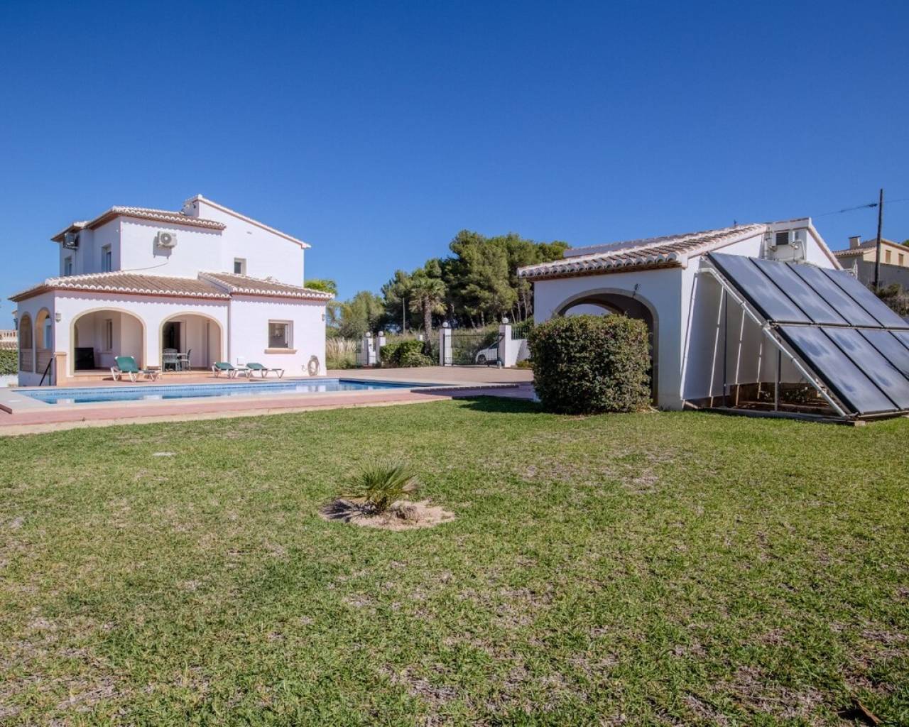 Sales - Detached villa - Javea