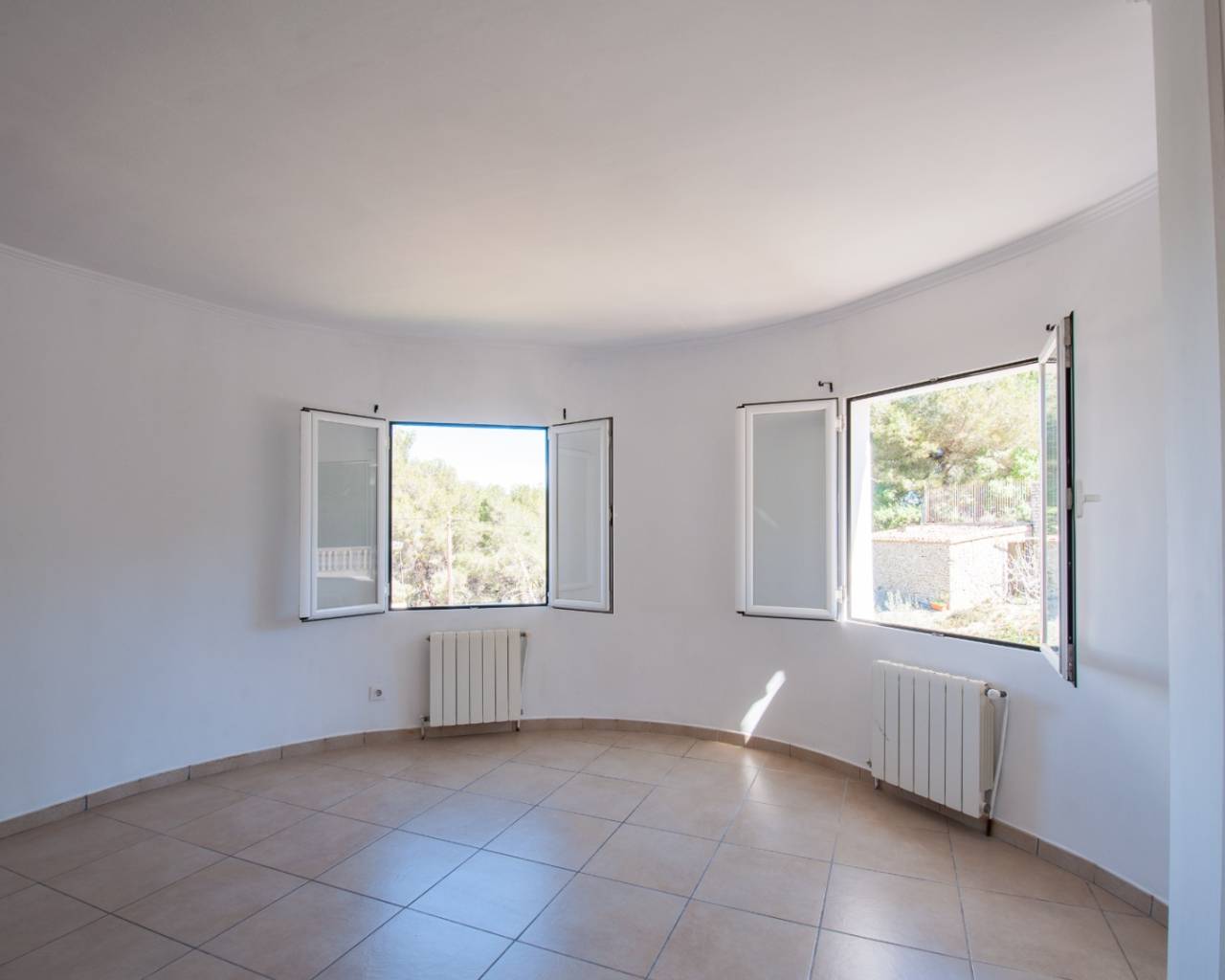 Sales - Detached villa - Javea