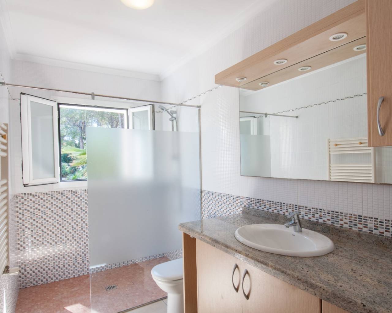 Sales - Detached villa - Javea